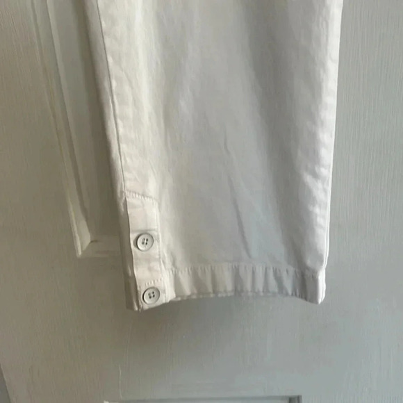 Loft White Capri Size 8P - Picture 2 of 5